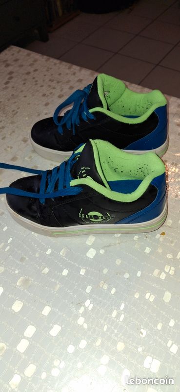 Heelys Skate Mate à roulettes – neuves – pointure 34 (image 4)