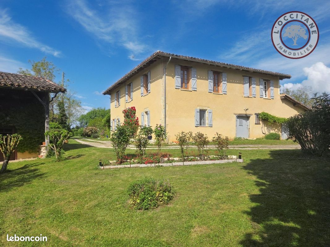 Maison 6 pièces 190 m² · à L'Isle-Jourdain · 190 m² · 530 000 €