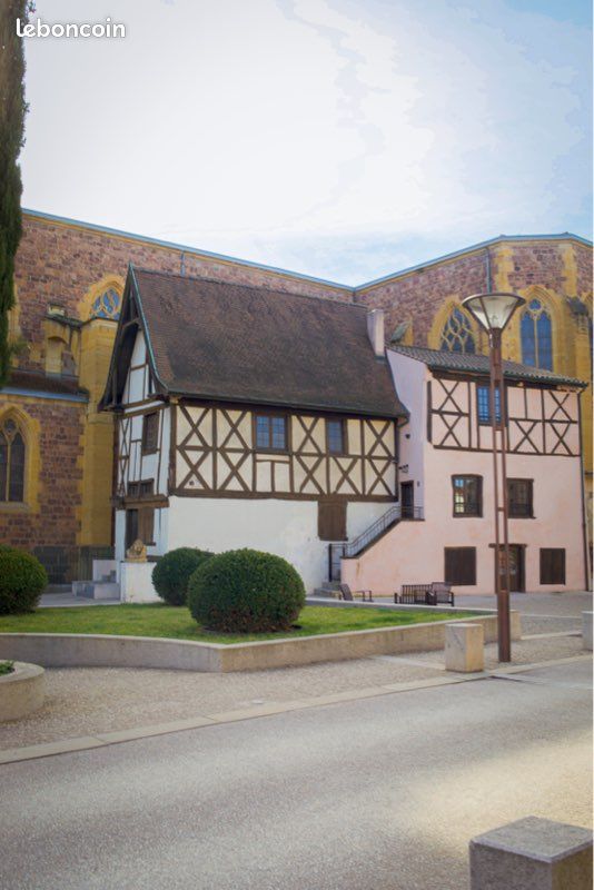 Appartement 2 pièces 40 m² · à Roanne · 40 m² · 660 €