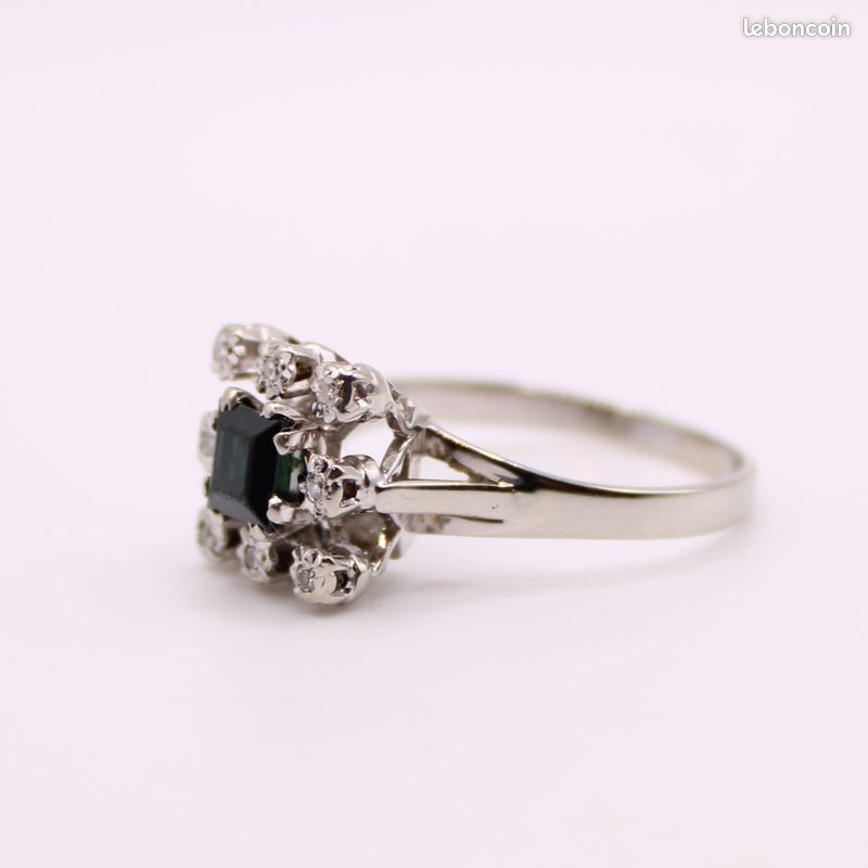 Bague Marguerite or blanc saphir et diamants (image 3)