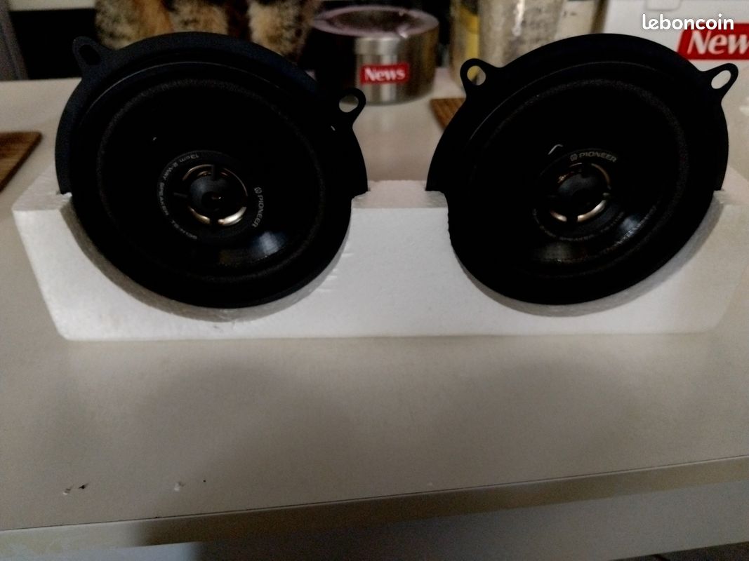 Enceinte voiture (image 3)