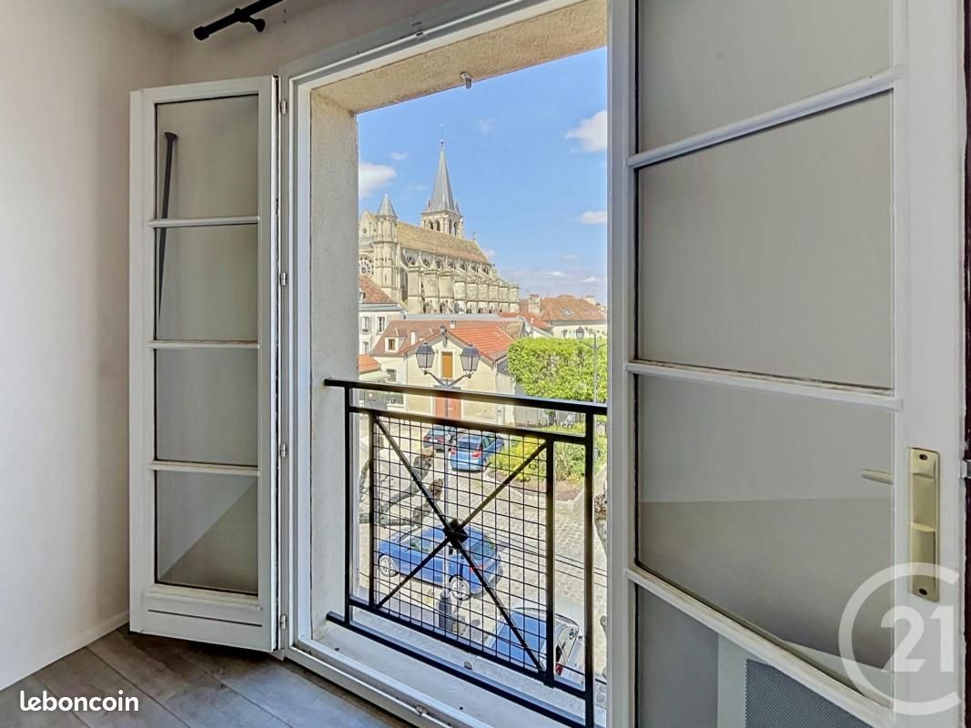 Appartement 1 pièce 30 m² · à Brie-Comte-Robert · 30 m² · 740 €/mois