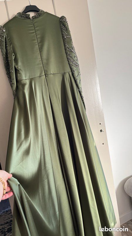 Robe (image 4)