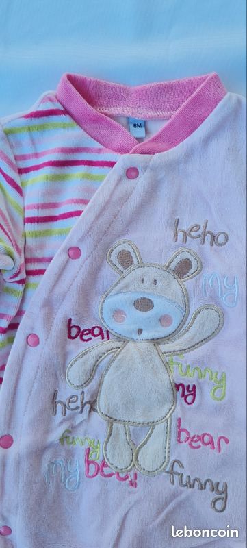 Pyjamas (image 1)