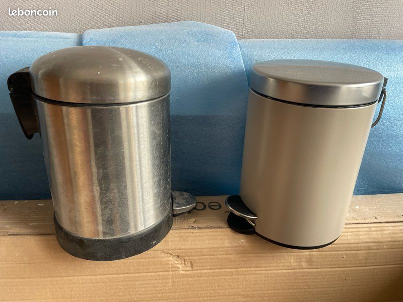 Lot de 2 poubelles de salle de bain (image 1)