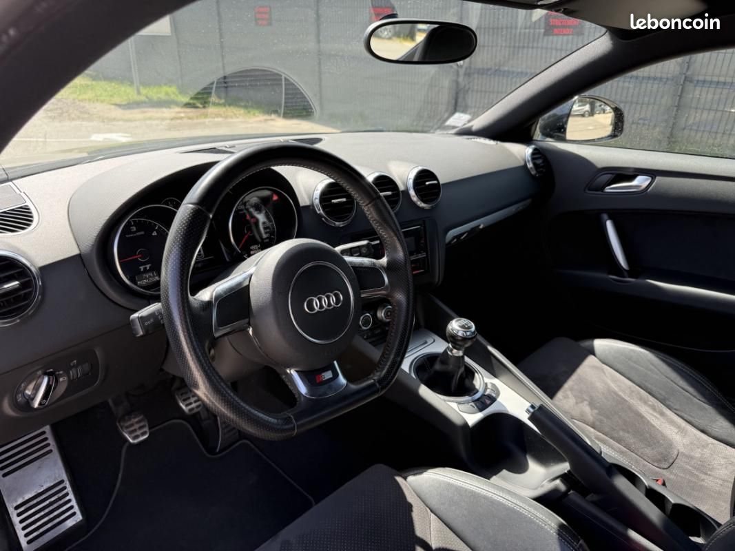 Audi TT Coupé 2.0 TDI 170 Quattro S line (image 8)