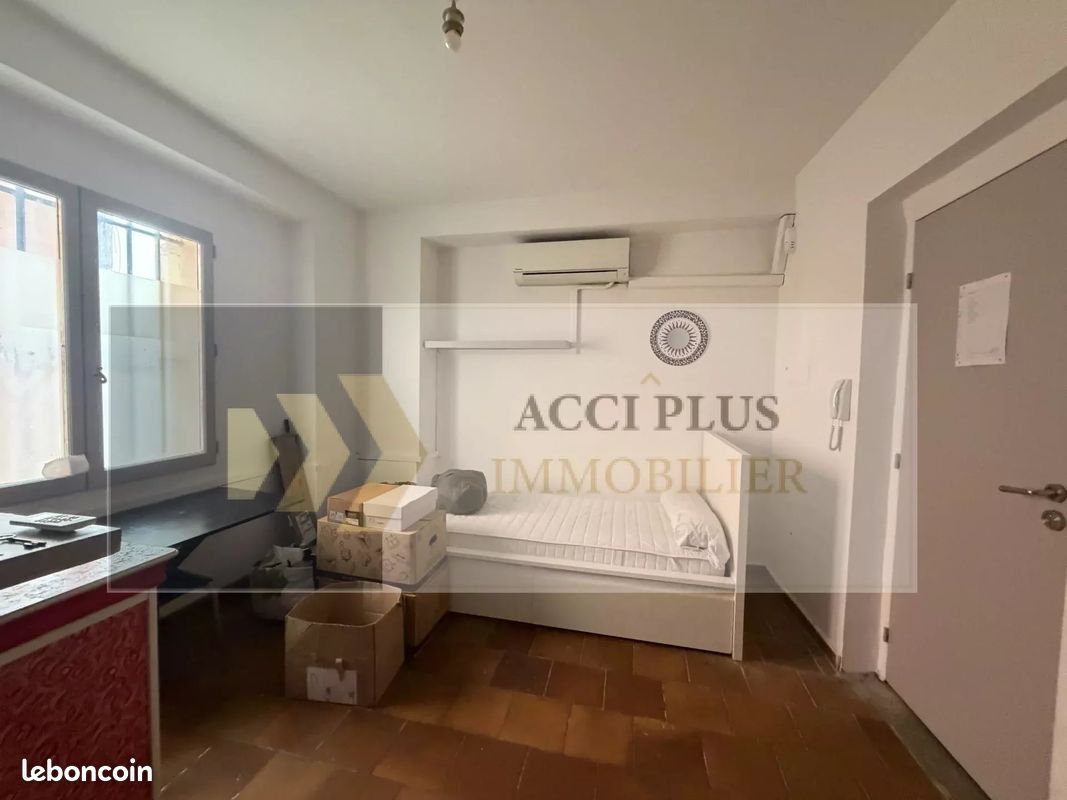 Appartement 1 pièce 19 m² · à Nîmes · 19 m² · 512 €/mois