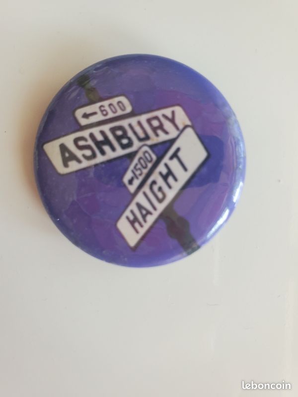 3 Badges/pins assortis du quartier Haight Ashbury de San Francisco (image 3)