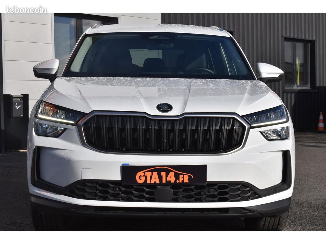 SKODA KODIAQ 2.0 TDI 150 ch SCR DSG7 7pl Selection (image 17)