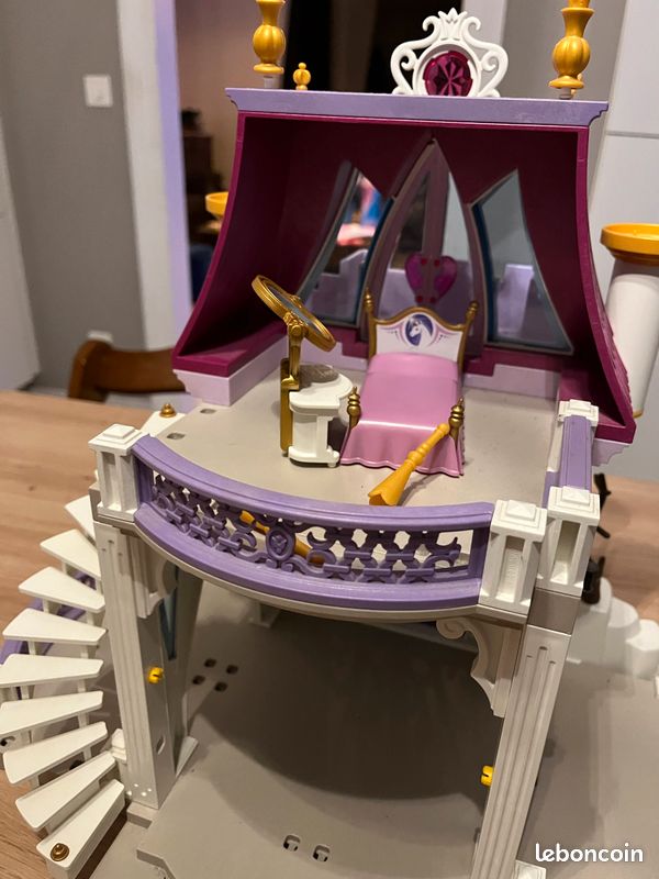 Vends manoir playmobil (image 2)