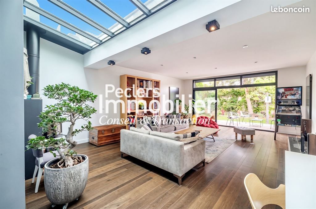 Maison 6 pièces 136 m² · à Nanterre · 136 m² · 795 000 €
