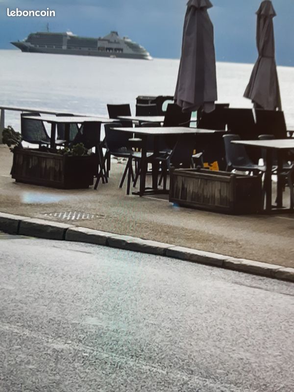 Restaurant (image 3)