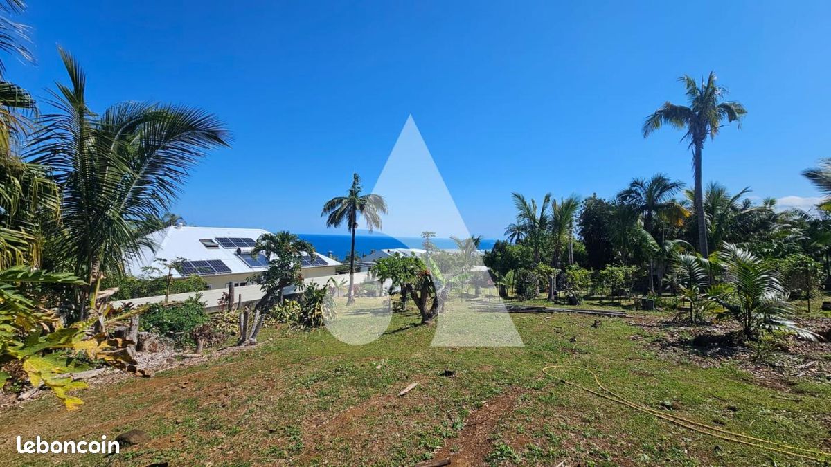 Terrain 454 m² Petite Ile · à Petite-Île · 229 000 €