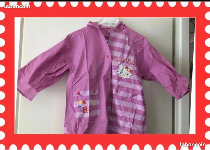 Long imperméable Hello Kitty 6 ans et son sac à dos (pic92800) (image 2)