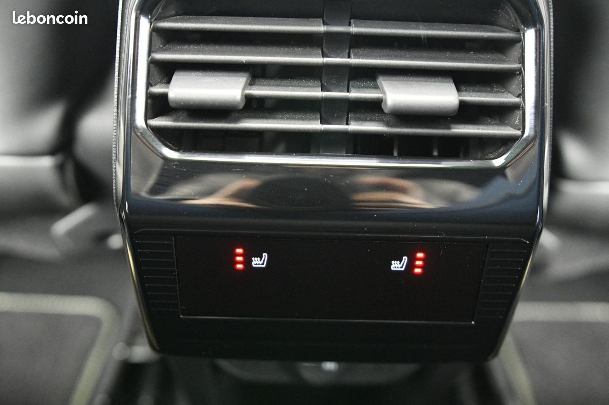 PEUGEOT 3008 Plug-in Hybrid 195 e-DCS7 GT FULL (image 18)