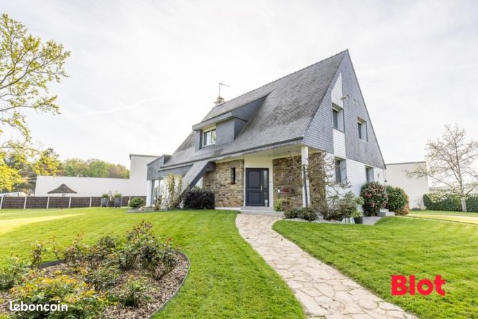 Maison 7 pièces 180 m²