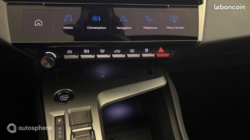 Peugeot 308 PHEV 180ch Allure Pack e-EAT8 (image 26)