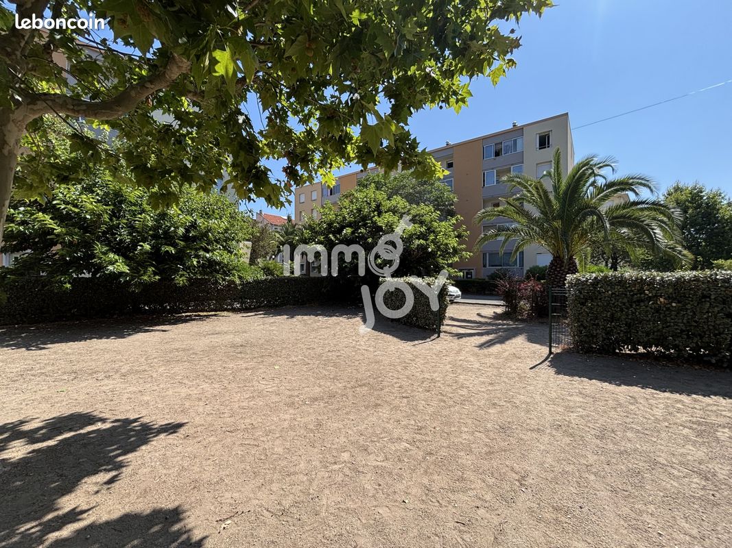 Appartement 4 pièces 69 m² · à Fréjus · 69 m² · 186 000 €