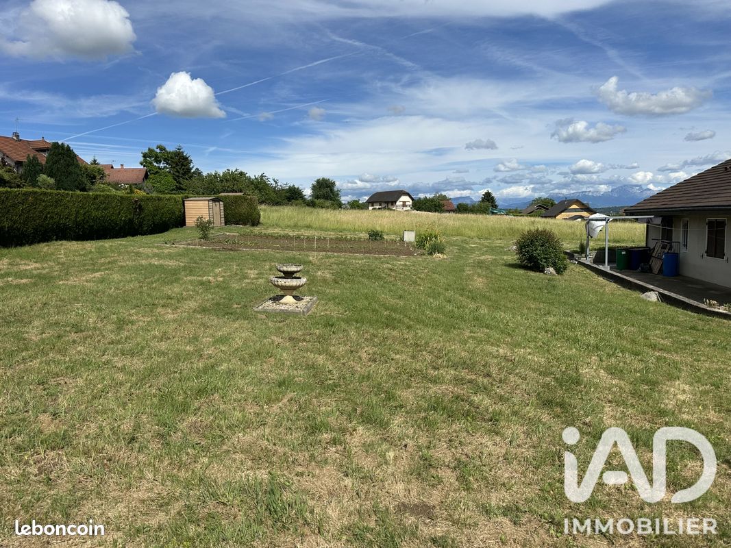 Terrain 930 m² · à Clermont · 930 m² · 150 000 €