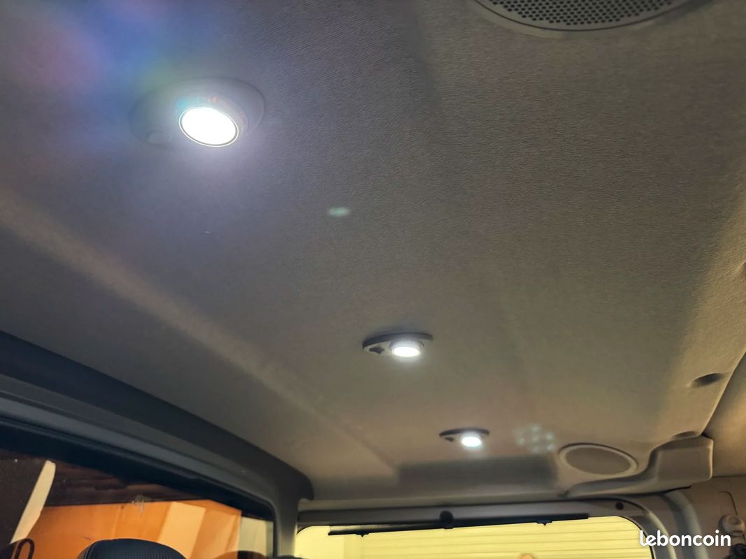 Renault TRAFIC 6 PLACES 140CH + Moteur à Chaine + Entretien OK (image 36)