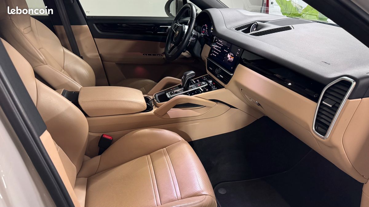 Porsche cayenne coupe 3.0 l 462 ch bva8 TVA Récupérable v6 e-hybrid platinium chrono camera carplay attelage garantie 12 mois reprise possible (image 4)