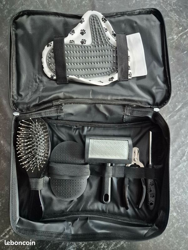 Kit de toilettage de chevaux 9 pièces avec sac fourre-tout de rangement