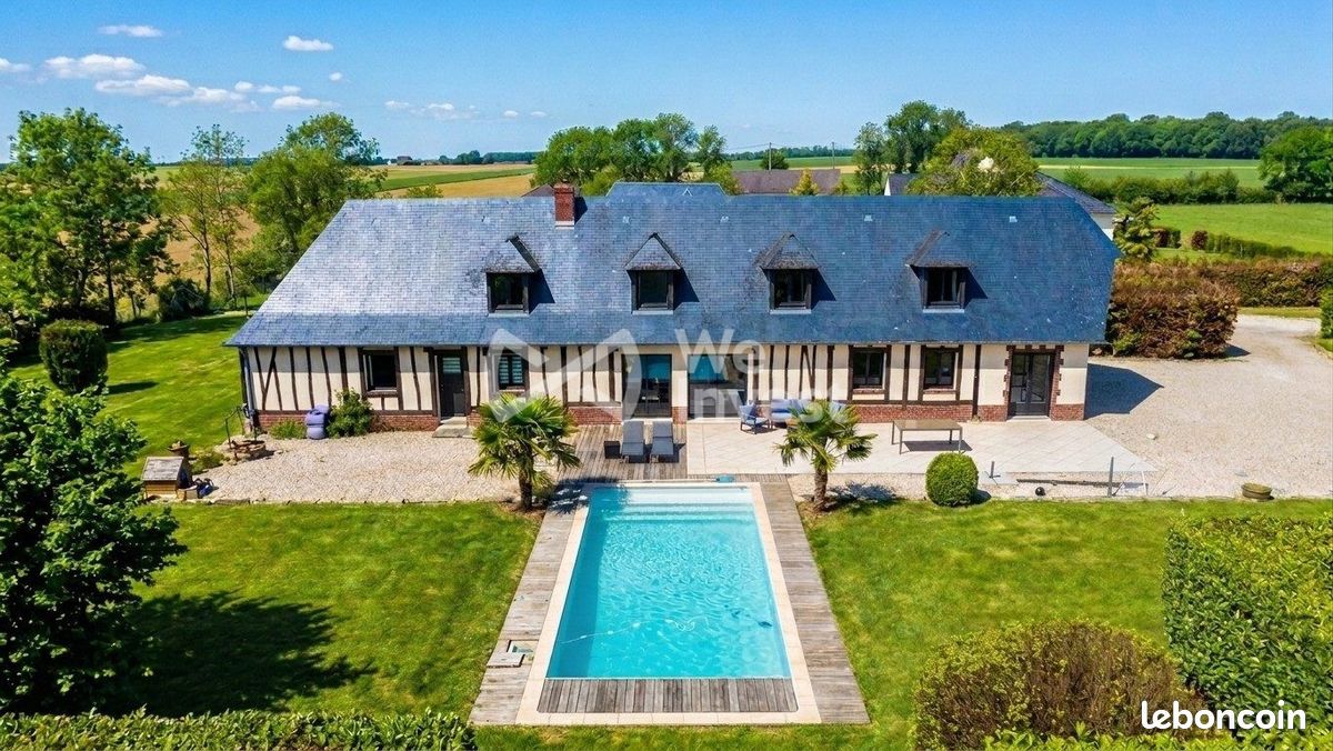 Maison 7 pièces 200 m² · à Fontaine-le-Bourg · 200 m² · 495 000 €