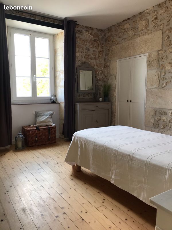 Maison charentaise meublée 4 chambres : 1000 et 200 charges - Saint-Simon-de-Pellouaille 17260 (image principale 6)