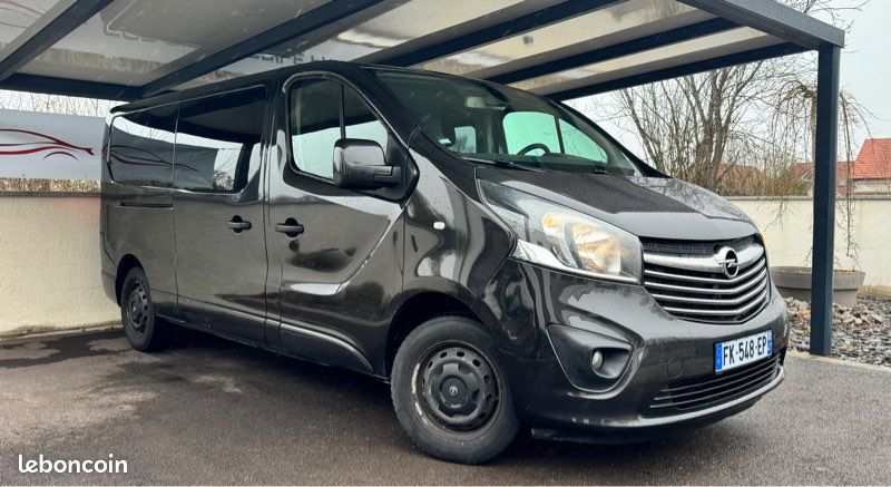 Opel Vivaro Combi 9 places 1.6 140 (image 1)