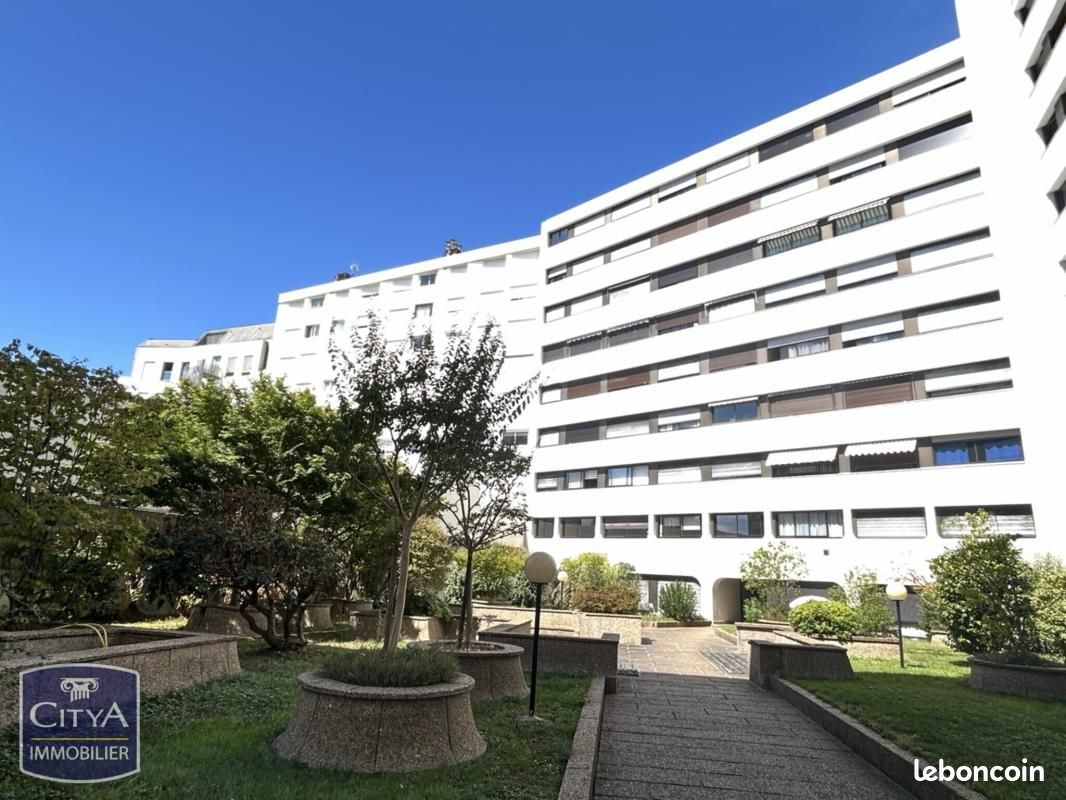 Appartement 2 pièces 41 m² · à Pau · 41 m² · 99 000 €