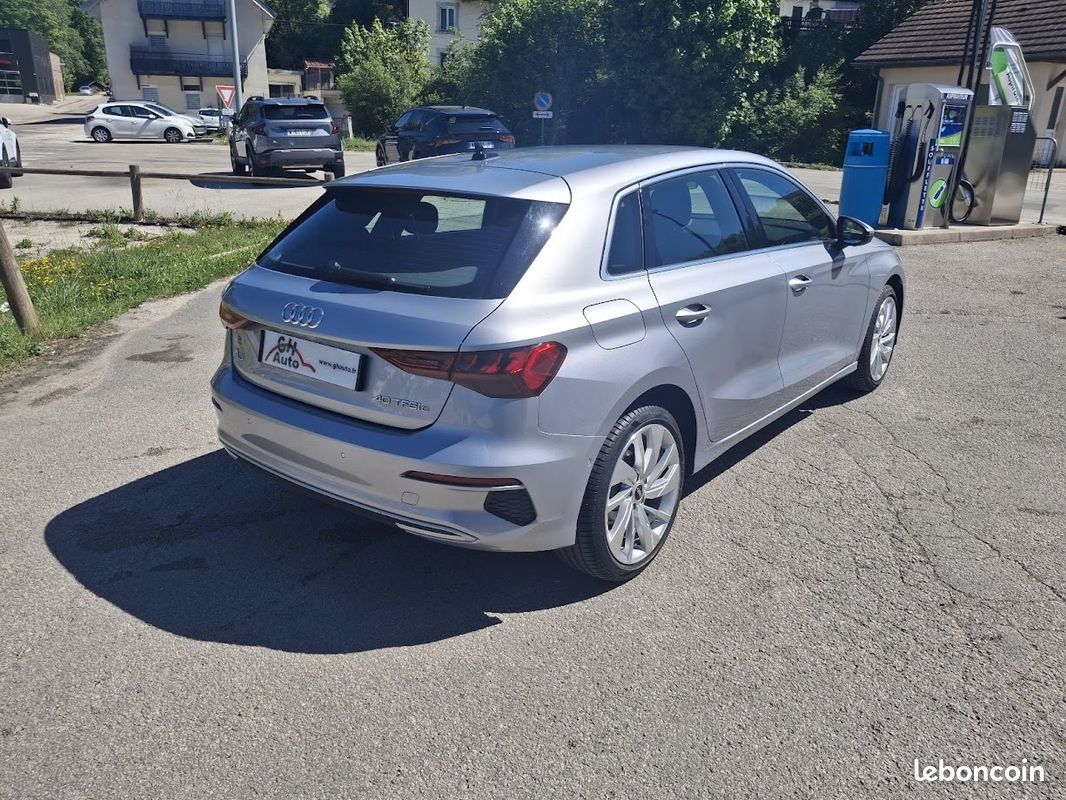 Audi A3 SPORTBACK 40 TFSI E 204CH DESIGN S TRONIC 6 (image 3)