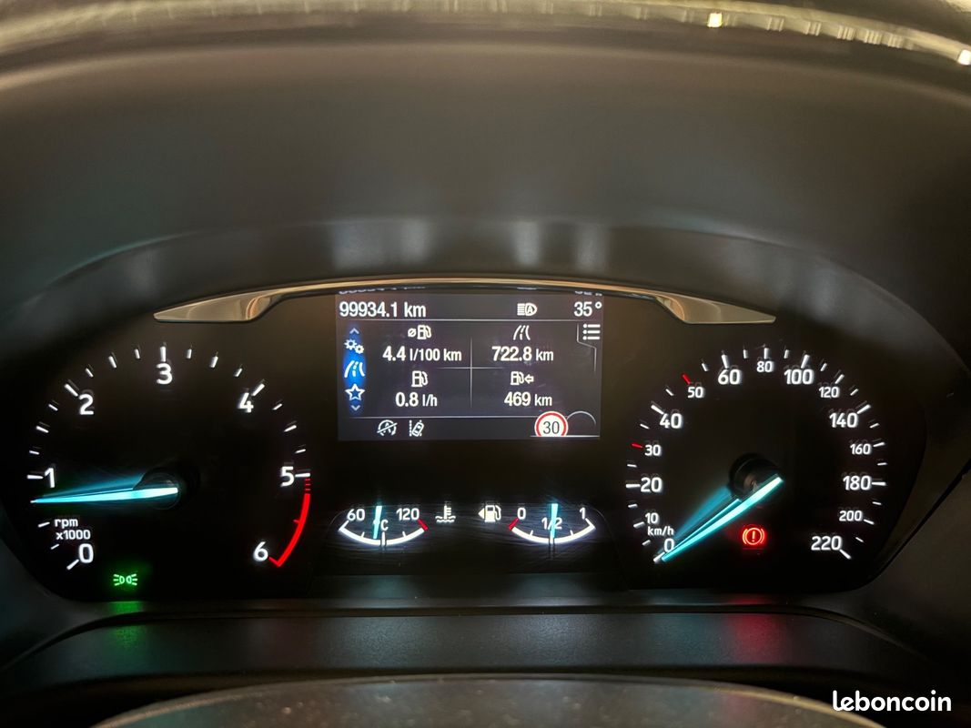 FORD Fiesta Business 1.5 TDCI 85cv BVM - SUIVI D'ENTRETIEN COMPLET/RÉGULATEUR/FEUX AUTO/ROUE DE SECOURS (image 21)