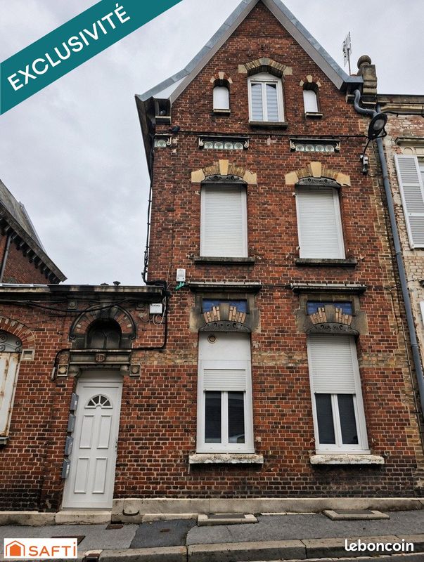 Immeuble 6 pièces 131 m² · à Saint-Quentin · 131 m² · 183 000 €