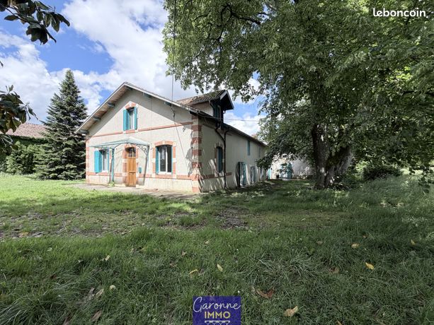 Propriété 17 pièces 365 m²