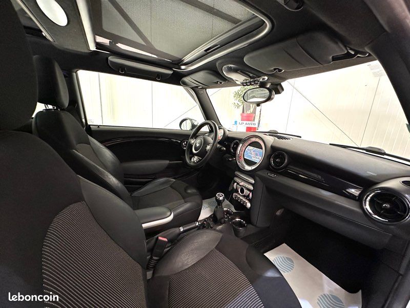 🌟 Mini Cooper S ⛽️ Éthanol possible sur demande ⛽️ Toit ouvrant - Silencieux sport ✅ Superbe configuration - 147 000 kilomètres - Reprise possible de votre véhicule (image 10)