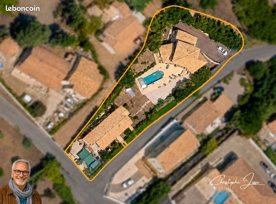 Maison 10 pièces 212 m² · à Roquefort-des-Corbières · 212 m² · 760 000 €