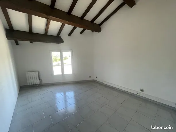 Annonce location Bureau lambesc
