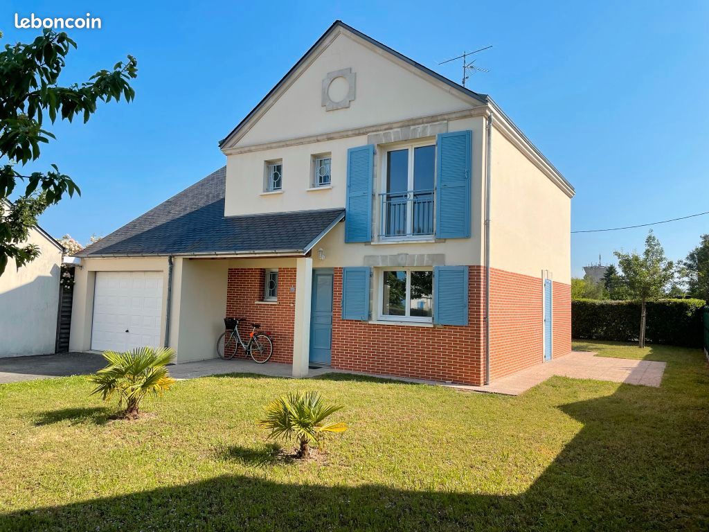 Maison 5 pièces 110 m² · à Olivet · 110 m² · 1 384 €