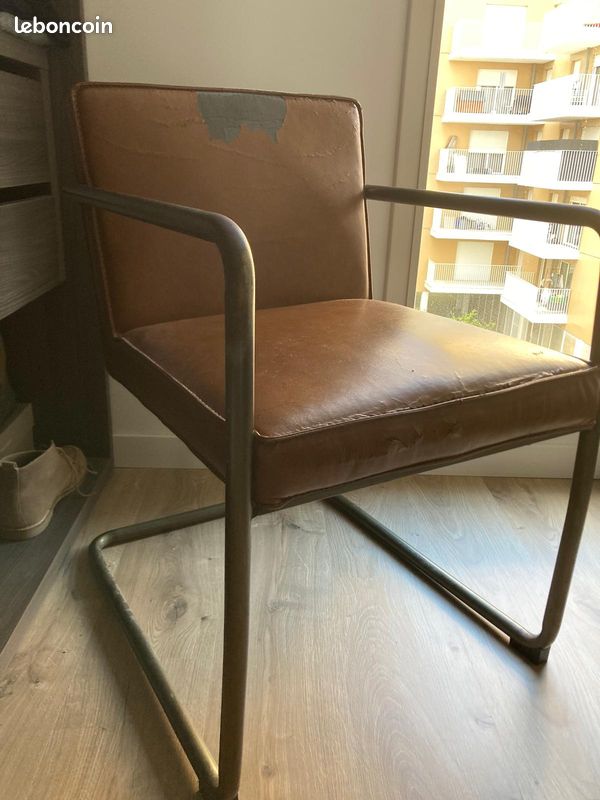 Fauteuil desing MDM (image 1)