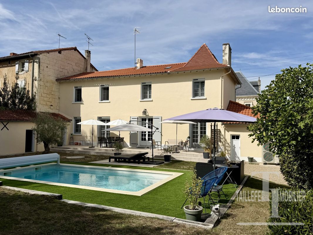 Maison 5 pièces 154 m² · à Ribérac · 154 m² · 426 800 €
