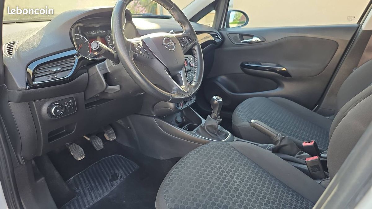 Opel Corsa 1.4 90 Edition (image 8)