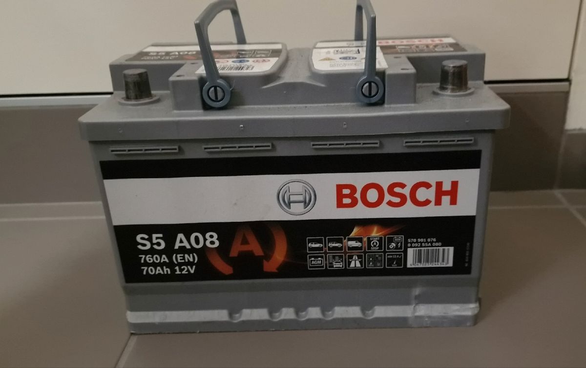BOSCH - Batterie voiture Start & Stop 12V 70AH 760A (n°S5A08