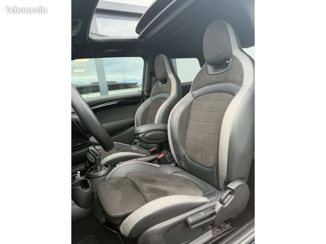 MINI MINI - 231CV - BVA Sport F56 LCI COUPE John Cooper Works PHASE 2 (image 14)