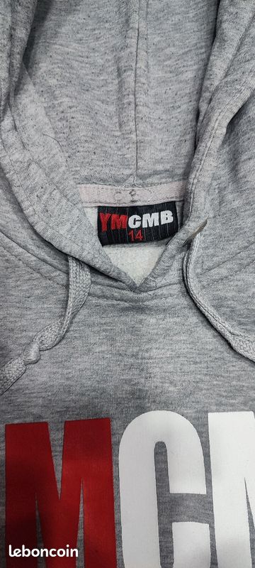 Pull à capuche garçon YMCMB. Taille 14 ans. Très bon état. Prix 10 (image 4)