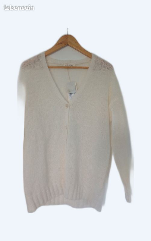 Applique livia en cristal blanc ou lait de taille petite ou grande