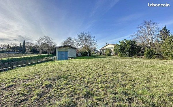 Terrain 450 m² Esbly · 175 000 €