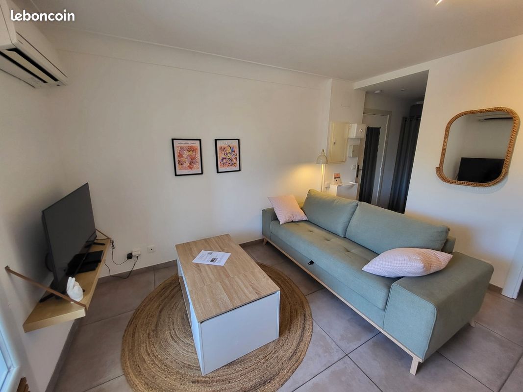 Appartement 1 pièce 26 m² · à Fréjus · 25,6 m² · 658 €/mois