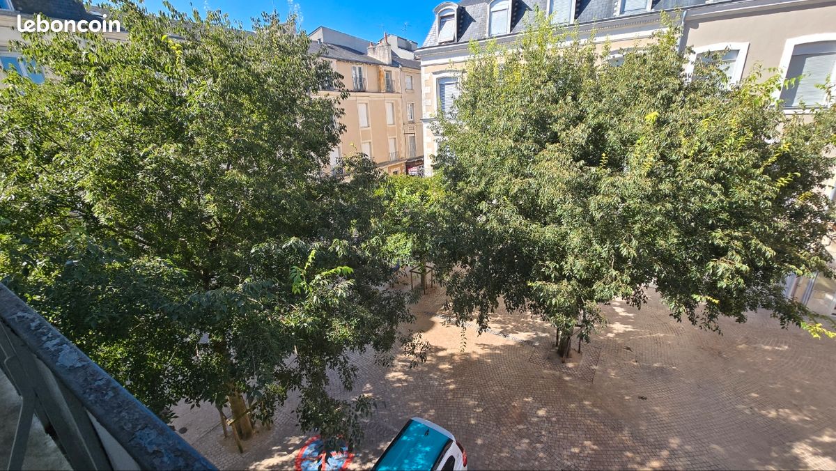 Appartement 4 pièces 74 m² · à Poitiers · 74 m² · 895 €