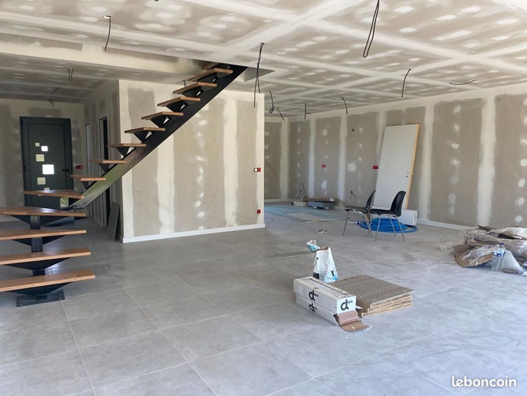 Maison 5 pièces 148 m² - Saint-Caprais-de-Bordeaux 33880 (image principale 5)