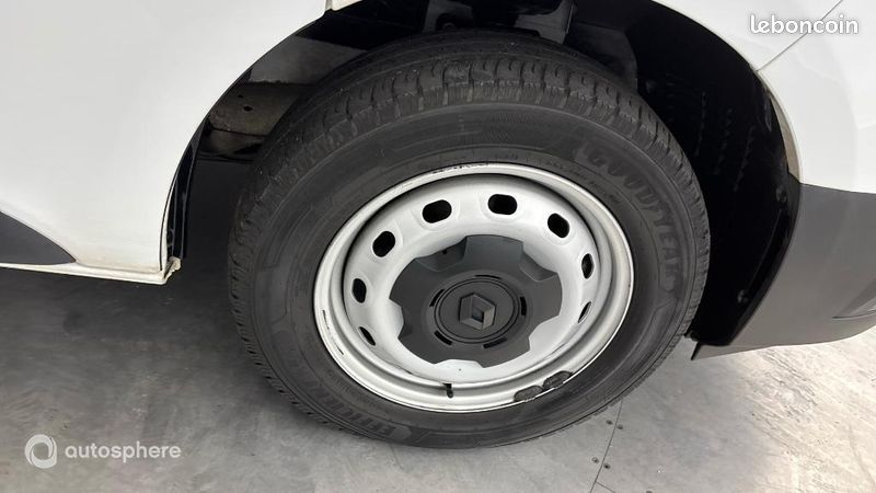 Renault Trafic Véhicule utilitaire ou Société L1H1 3T 2.0 Blue dCi 130ch Confort E6E (image 32)